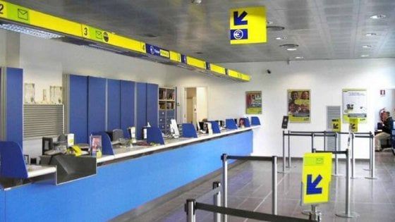 Truffe: svuota libretti e conti, arrestata ex direttrice delle Poste