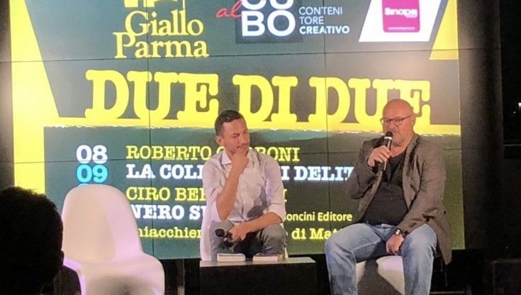 Nero su tela, il primo romanzo di Ciro Bertinelli: "Nato per scommessa, ho raccontato una storia che avrei amato da lettore"