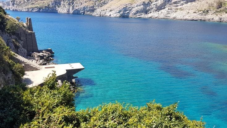 Baia di Ieranto, il Fai: “Pronti a collaborare per riaprire alla balneazione”
