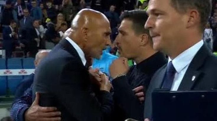 Spalletti-Pisacane, rissa sfiorata e cartellini rossi. L’allenatore della Juve: “Ti do uno schiaffo”