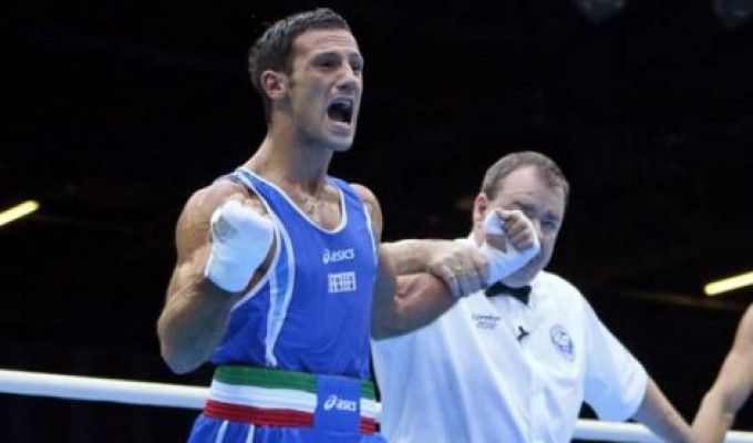 Boxe, Mondiali dilettanti: avanzano Valentino, Mangiacapre e Fiori