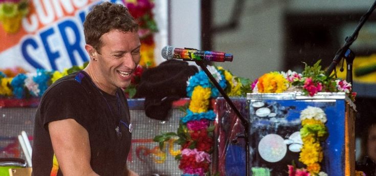 Coldplay, il nuovo video è un inno alla solidarietà 