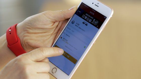 Apple-Fbi, le carte: "Disinnescare l’autodistruzione", nessuna richiesta di backdoor