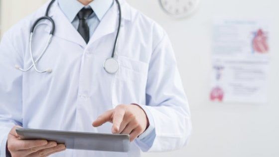 Doctor House: che cosa avrà la signora fermata dal dottor Sansilvestro?