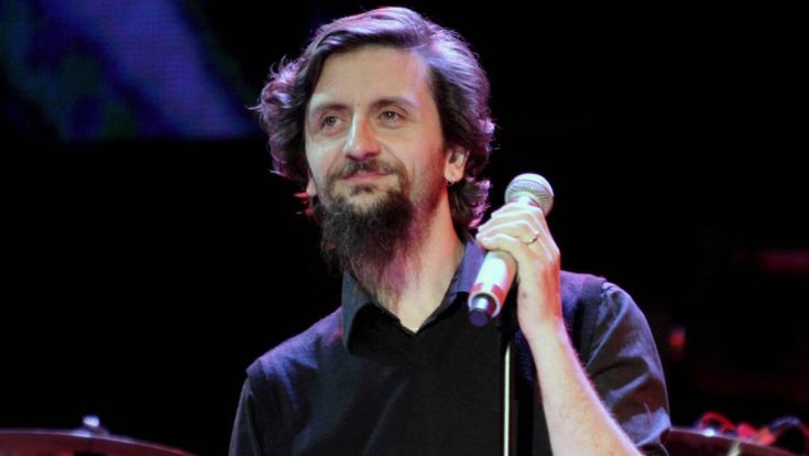 Ascanio Celestini: "Alla mezzanotte del 15 sarò il primo in scena"