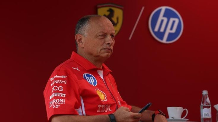 Ferrari, piena fiducia a Vasseur dopo l’auto candidatura di Horner