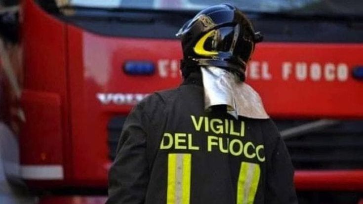 Senzatetto morto a 50 anni nelle cantine di un condominio, aveva duplicato le chiavi dopo alcuni lavori