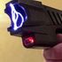 Foggia, armata di taser va a casa dell'ex fidanzato che l'aveva lasciata: 28enne denunciata