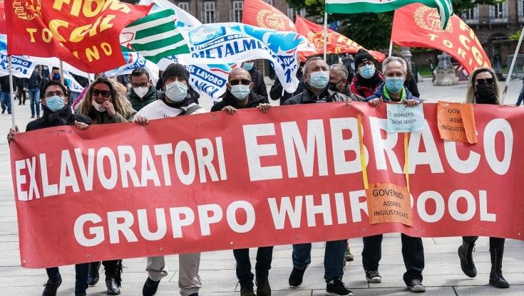 Embraco, Cirio chiama Orlando per evitare i licenziamenti: "Ci restano nove giorni"