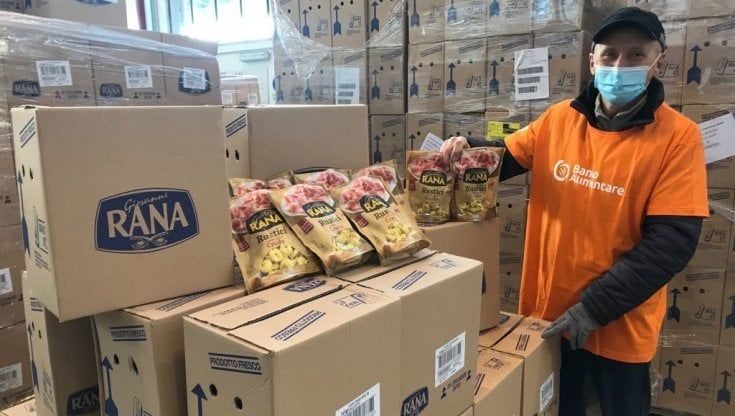 Solidarietà e Banco alimentare: donate 18 tonnellate di pasta fresca