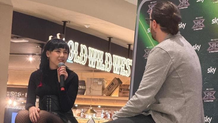 Folla per il primo incontro con Rob: nonni e nipoti insieme per la vincitrice di “X Factor”