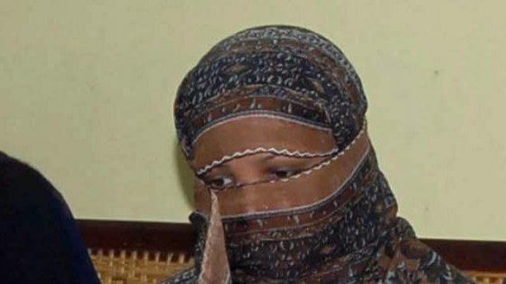 Pakistan, sentenza rinviata: Asia Bibi rimane in carcere