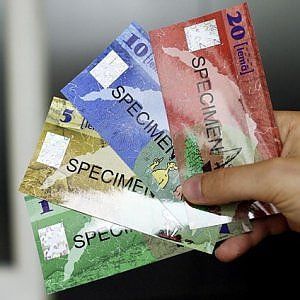 Svizzera è boom di valute locali alternative al franco