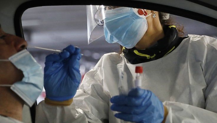 "Coronavirus, screening di massa anche in Piemonte": l'appello a Cirio di centrosinistra e 5 Stelle