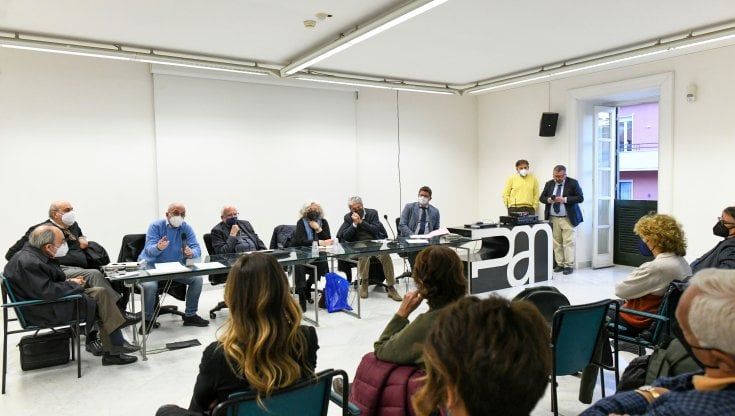 Napoli, il coro degli intellettuali: "No al neo-feudalesimo istituzionale di De Luca"