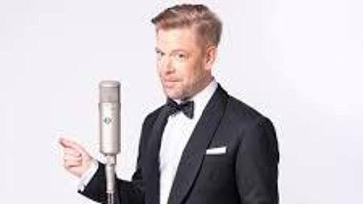 I classici di Frank Sinatra con la voce di Gaebel e l’armonica di Milici