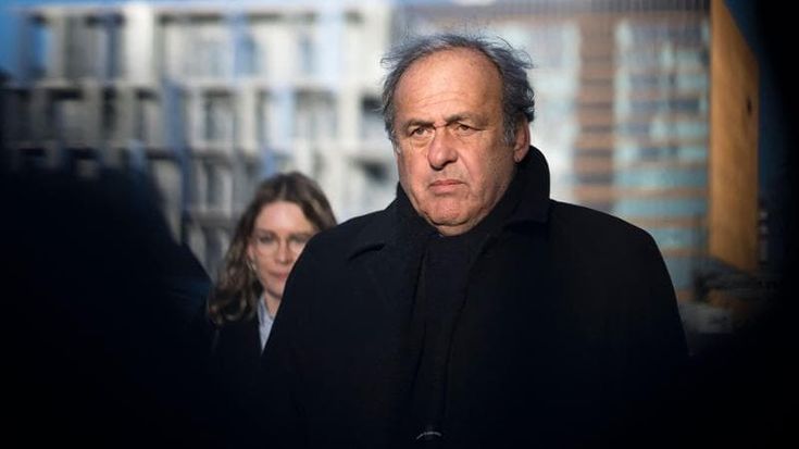 Platini, altra denuncia contro Infantino: "Fermerò chi mi ha fatto del male"