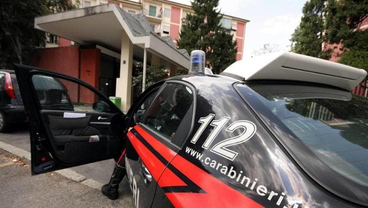 Albenga, 85enne trovato morto in casa, con lui donna in ipotermia