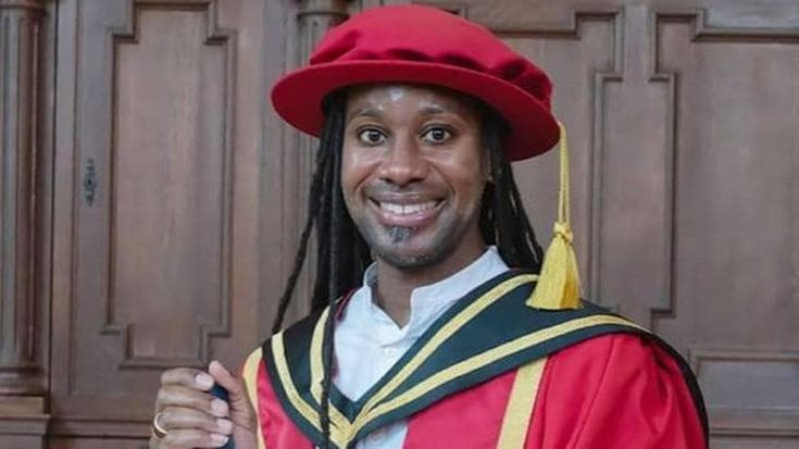 Regno Unito sotto shock per la morte del prof Arday: “Perseguitato perché nero”