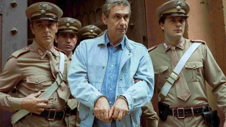 HBO Max sbarca in Italia e lancia la sfida a Netflix, parte con Portobello e Milano Cortina 2026