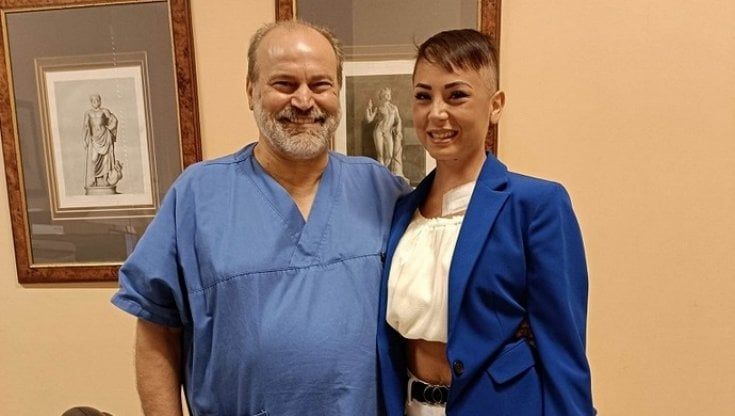Tumori, a Bari raro intervento di ricostruzione del dotto toracico a una 29enne con linfoma: ora sta bene