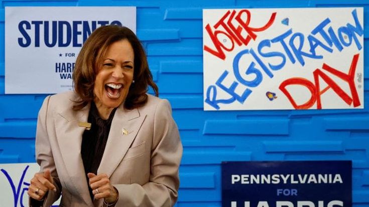 Kamala Harris conquista i giovani: nei sondaggi va meglio di Biden e Hillary Clinton