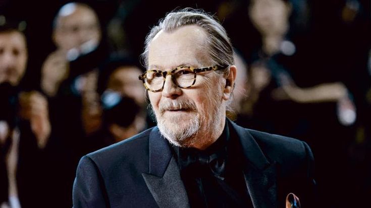Gary Oldman torna a teatro dopo 30 anni. Ma prima girerà la nuova stagione di ‘Slow Horses’