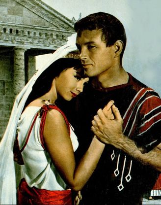 Addio a Lorella De Luca, interpret&ograve; Marisa <br />in "Poveri ma belli" di Dino Risi