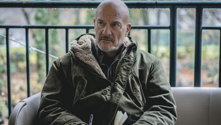Claudio Bisio: "E ora indago con metodi non canonici"