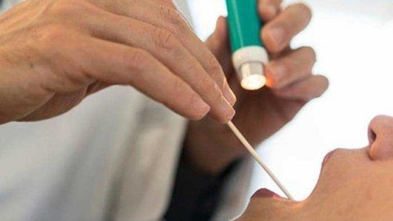 Coronavirus, una 38enne di Brindisi torna da Venezia ma non può lavorare: "Senza tampone non mi riammettono"
