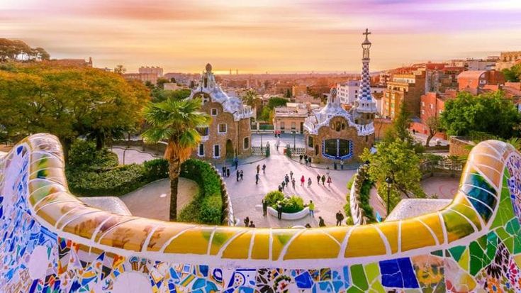 Destinazione Catalogna, viaggio nella cultura in movimento
