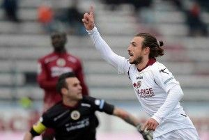 Paulinho, l'assist del procuratore<br />"La Samp &egrave; l'unica pretendente"