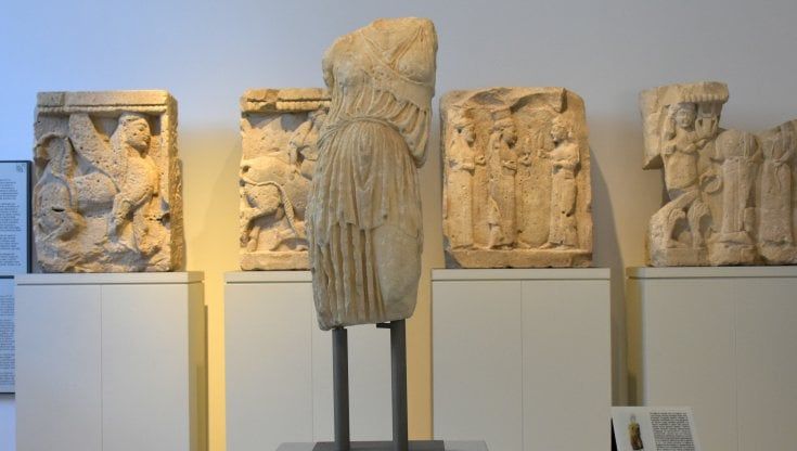 Ecco Atena, al Museo Salinas la statua greca del V secolo avanti Cristo