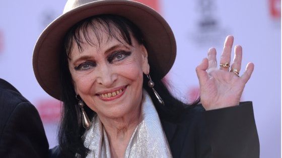 Morta Anna Karina, fu compagna di Godard e musa della Nouvelle Vague