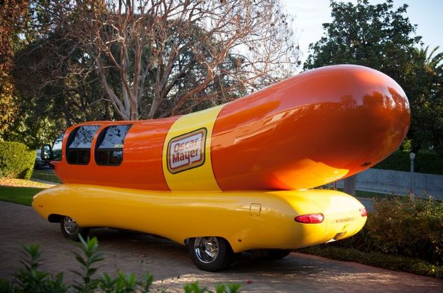 Un hot dog con le ruote: la lotteria su Twitter&nbsp;