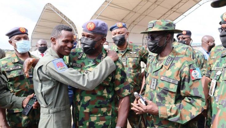Nigeria, un jet militare abbattutto dopo un combattimento con i banditi