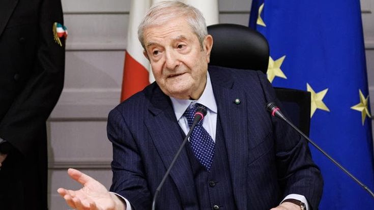 La Consulta sull’autonomia: “Scuola, energia e trasporti non si possono trasferire”