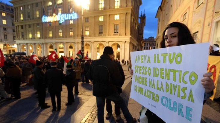 Basta guerre e basta manganelli, ora di silenzio per la pace a Ferrari