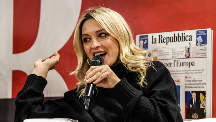 Crescentini: “La Cagna Maledetta? Ho preso spunto dalle attrici raccomandate che mi hanno scavalcata”