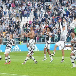 Una Juve perfetta. Roma, su Totti serve chiarezza