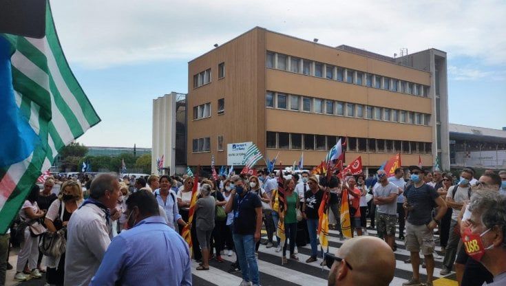 Ita, rottura azienda-sindacati: "Impossibile arrivare ad un accordo"