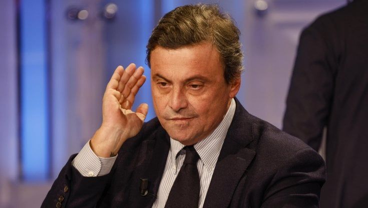 Calenda, viaggio in Ucraina: "Andrò a Leopoli e Kiev tra due settimane". Ecco perché il 13 si discute dell'invio delle armi