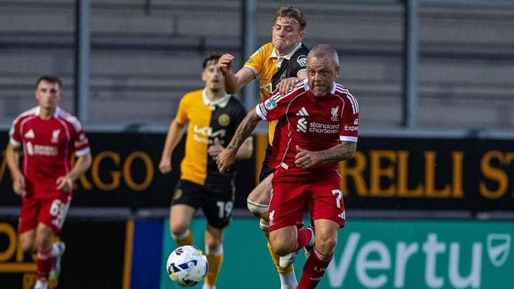 Lo strano caso di Mr. Spearing: ha 36 anni ma gioca con l’Under 21 del Liverpool