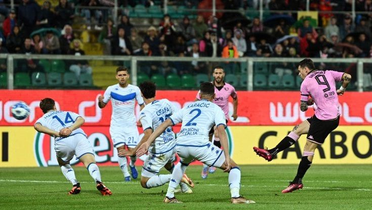 Disastro Palermo: avanti 2 a 0 si fa riprendere ed è fuori dai play-off