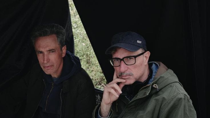 Il regista Antonio Piazza: “La mafia mi ha bruciato la casa e ucciso un’amica. Il film ‘Iddu’ è la mia rivincita”
