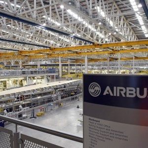 Brexit, Sony lascia il Regno Unito e Airbus minaccia tagli al personale