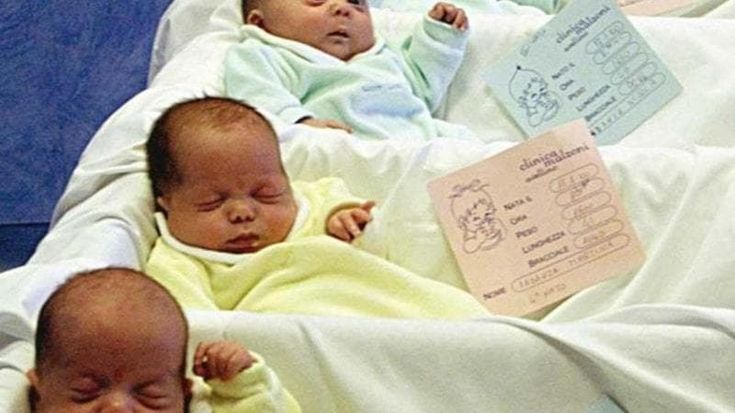 Natalità, ecco perché a Bologna non si fanno figli. O si rimanda la decisione di diventare genitori
