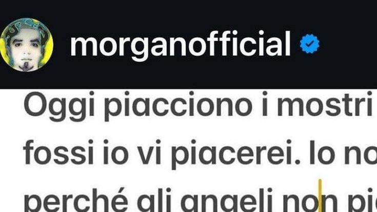 Morgan sui social nel cuore della notte: “Oggi piacciono i mostri, se lo fossi vi piacerei”