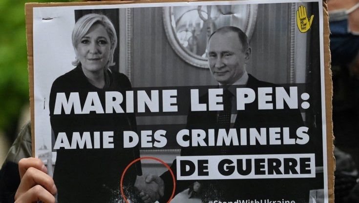 Francia, dal prestito per Le Pen alle trattative di Macron: il voto all'ombra di Putin e Zelensky