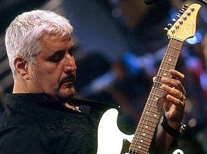 Dal rock degli Artic Monkeys al jazz<br />E Pino Daniele conquista il Foro Italico